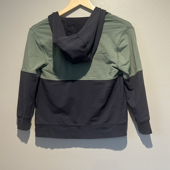 Tommy Bahama Kids Hoodie Long Sleeve Green Zip Up Size M 7/8 - Picture 2 of 4